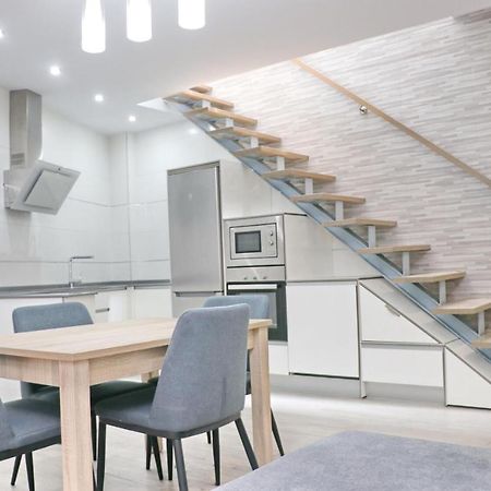 Apartamento Colon Конил-де-ла-Фронтера Екстериор снимка